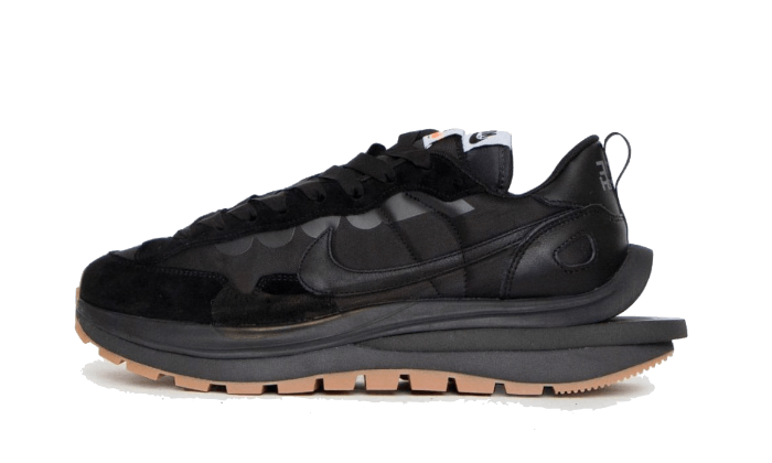 Nike  Vaporwaffle Sacai Black Gum