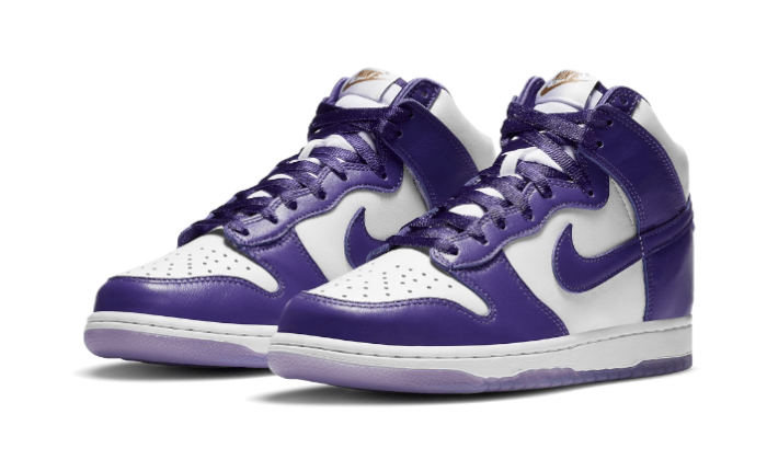https://cdn.shopify.com/s/files/1/2358/2817/products/Wethenew-Sneakers-France-Nike-Dunk-High-SP-Varsity-Purple-2.png?v=1605881880